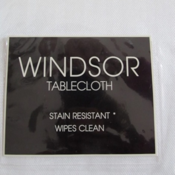 Windsor Tablecloth White 52X70 Inches Oblong Stain Resistant New in Package - Picture 2 of 8